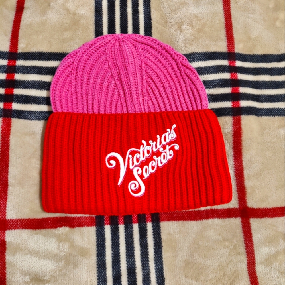 Victoria's Secret Beanie NWT